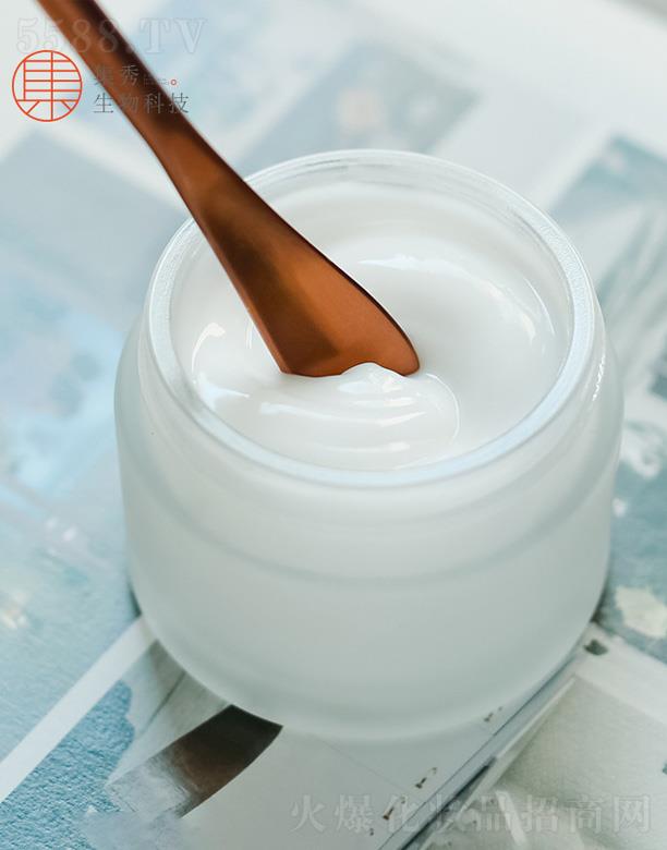 �V���м�������Ƽ����޹�˾��������ĵ�����˪