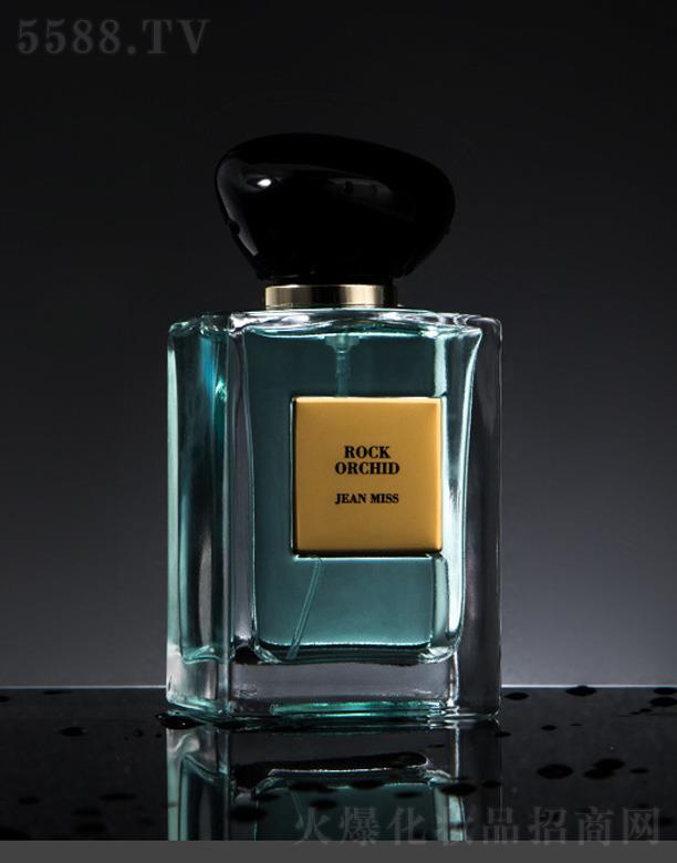 �㽭�G�һ��yƷ���޹�˾��С���������Ůʿ��ˮ-�{