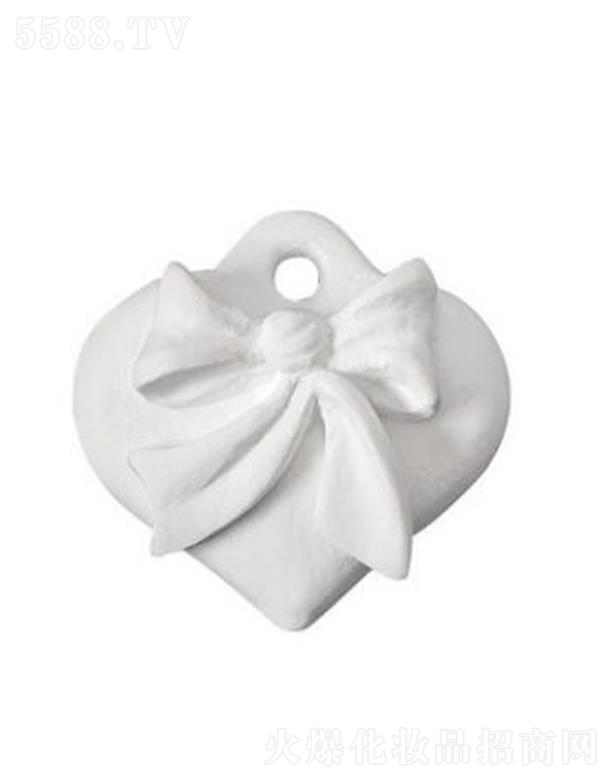 ������(�Ϻ�)Ʒ�ƹ����ɷ����޹�˾���Ϻ������� ��?sh��)۠������κ����Y(ji��)���ʯ��-С̖(h��o)