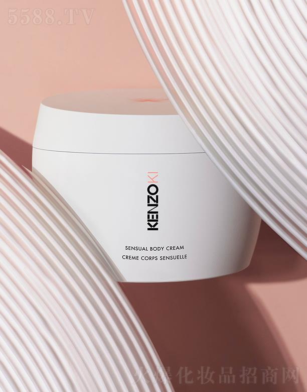 ·����܎��ˮ���yƷ(�Ϻ�)���޹�˾���P׿�̝�ϵ�� �H�w���o�Sӯ�̝�