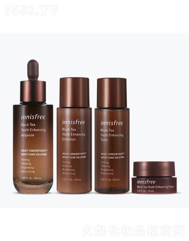 ������̫ƽ���Q(m��o)�����޹�˾����Ԋ�L(f��ng)���t���ഺ���r(sh��)���AҺ�������b