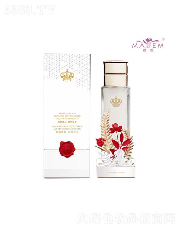 ��ֲ�عɼ��F�ɷ����޹�˾���M��߶˼Ҿӣ�����ϩС��ƿ���AҺ��