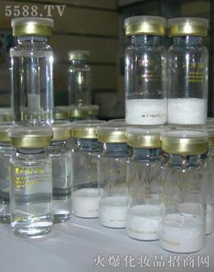 �J�C���ɷۣ����ã�