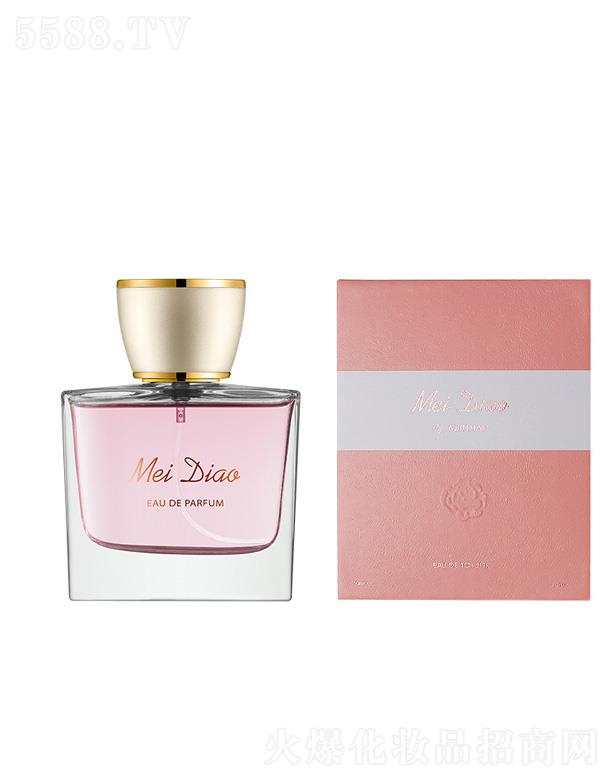 С������Ůʿ��ˮ�Y��-��