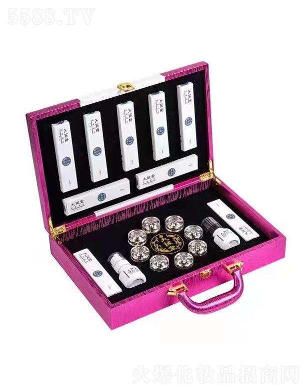 ���\(ch��ng)�����ص�