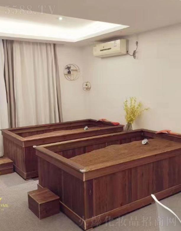 ��������Ȼ˯�Ɇ���ԡ��