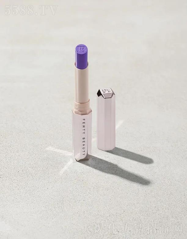 Fenty Beauty�z�qС�����F�־Æ���ڼt��ŭ�����_�m��ÿ��(g��)�P�|��ʹ�촽����M