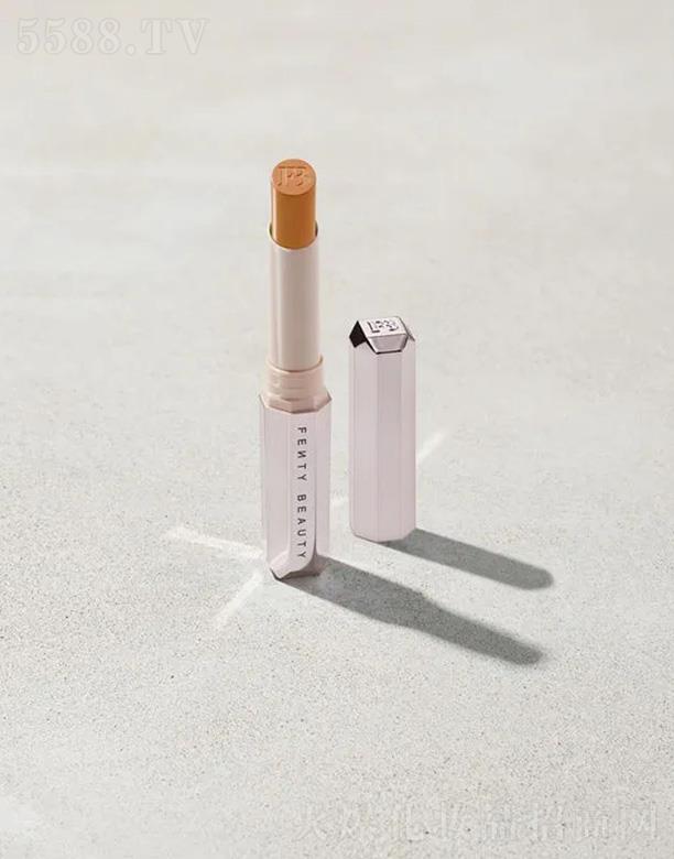 Fenty Beauty�z�qС�����F�־Æ���ڼt��õ���Ϲ��٣��������ܛ�Ć���Ч��