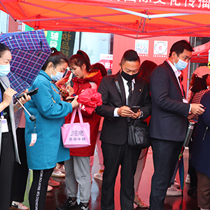 �𱬻��yƷ���̾W(w��ng)��2021�������I(y��)���[���ϱM�@�ഺ������