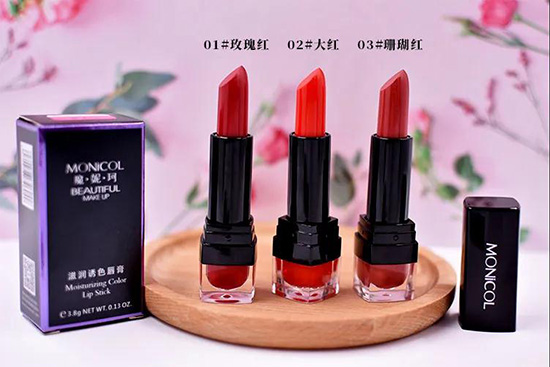 �̝��Tɫ����