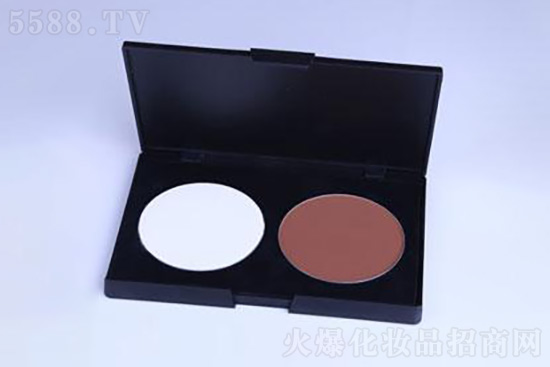 ��(��i)��ɏ�pɫ���ݷ�