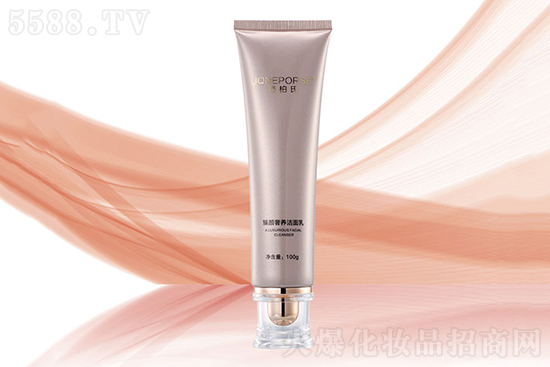 嬌柏氏臻顏奢養(yǎng)潔面乳 嬌柏氏臻顏奢養(yǎng)潔面乳