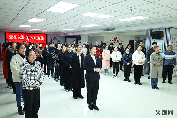 �펽�`���A������(m��ng)�»����𱬾W(w��ng)��T���l(f��)��Ů��(ji��)�YƷ��